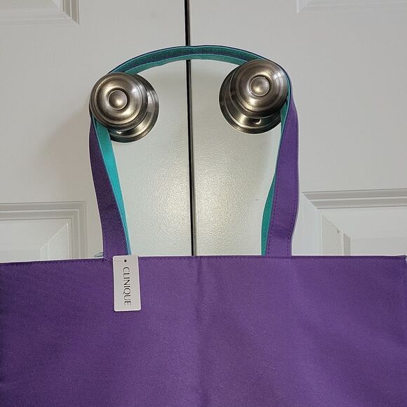 Clinique Beauty Star Shopping Large Travel Tote Bag Purple New ☆ Free Gift ☆ - Picture 2 of 8